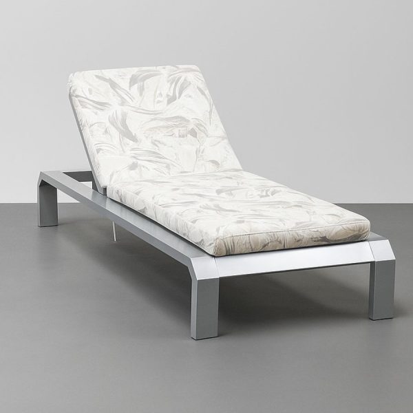 ULG-SNL-010 - Sun Lounger 010