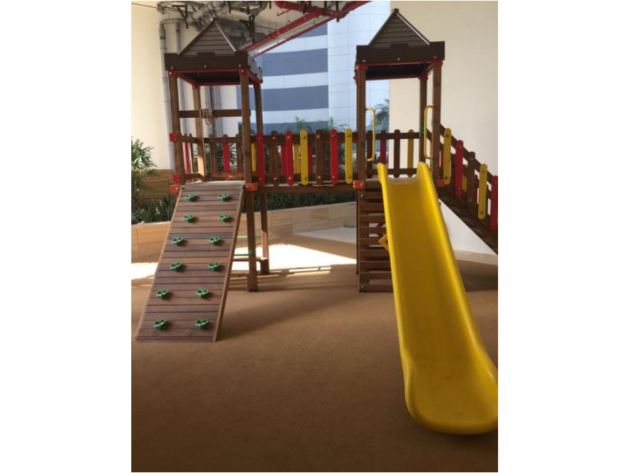 Bays Edge Tower by Damac